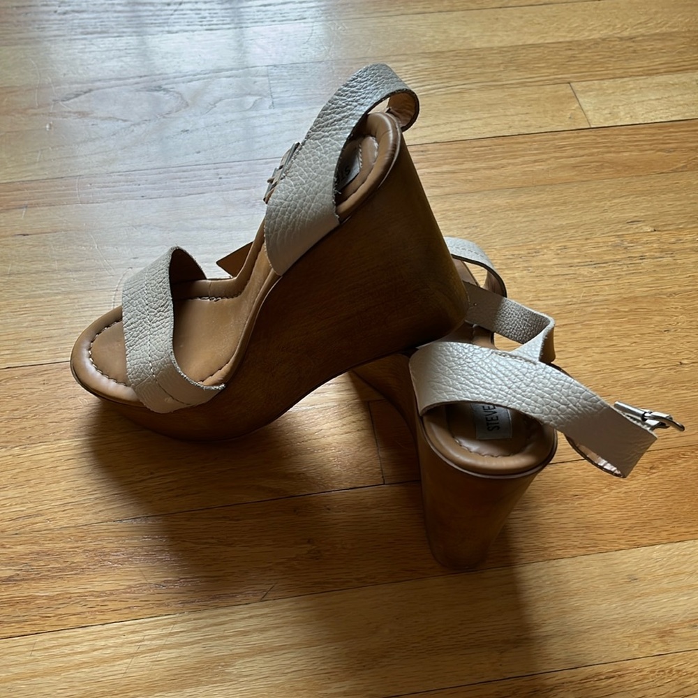 Steve Madden Wedges